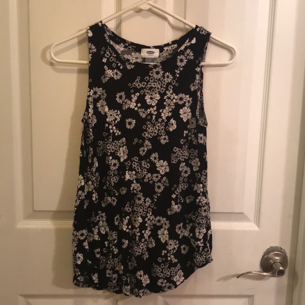 Old navy tank top